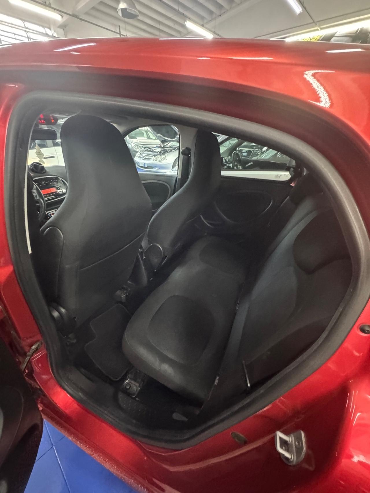 Smart ForFour 70 1.0 twinamic youngster