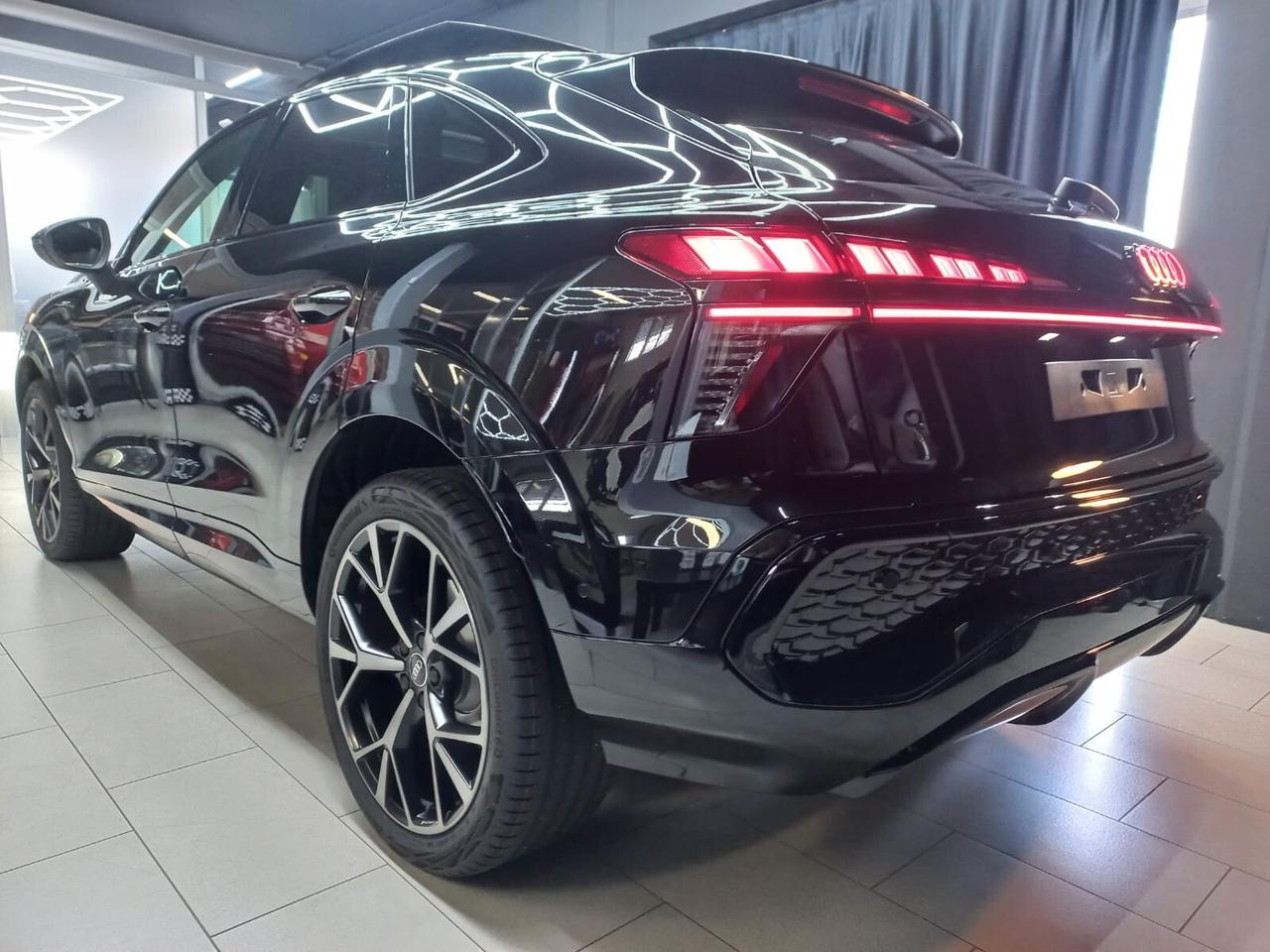 Audi Q3 40 TFSI quattro S tronic line edition