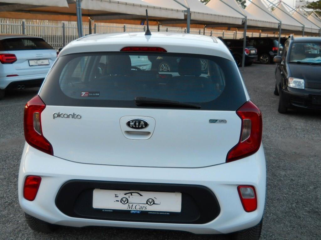 Kia Picanto 1.0 12V GPL 5 porte AMT Urban