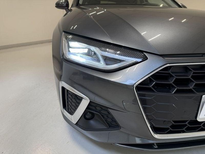 Audi A4 A4 Avant 35 TDI/163 CV S-Tronic S-Line Edition