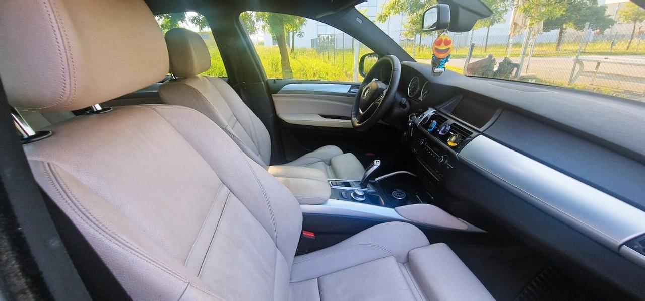 Bmw X6 xDrive30d Attiva