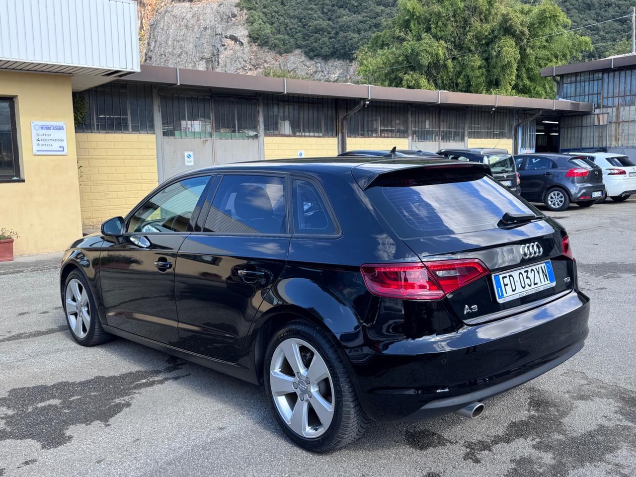 Audi A3 SPB 1.6 TDI clean diesel S tronic Ambition