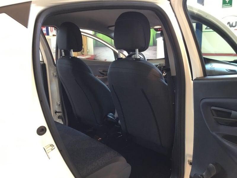 Lancia Ypsilon 1.0 FireFly 5 porte S&S Hybrid Oro MY24