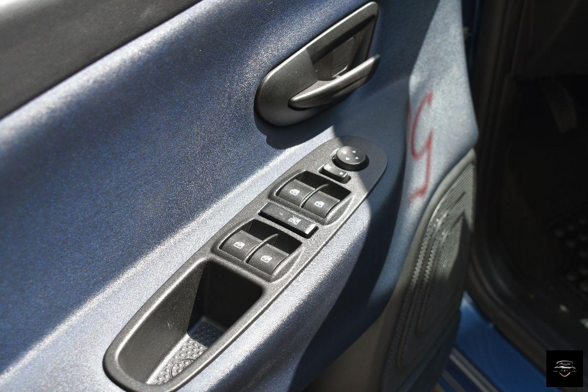 LANCIA - Ypsilon - 1.0 FireFly 5p.S&S Hyb. Platino