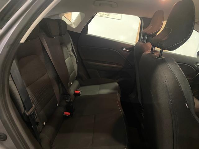 RENAULT Captur Blue dCi 115 CV EDC Business