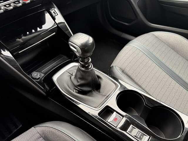 Peugeot 2008 1.5 BlueHDi 110 CV Allure Pack