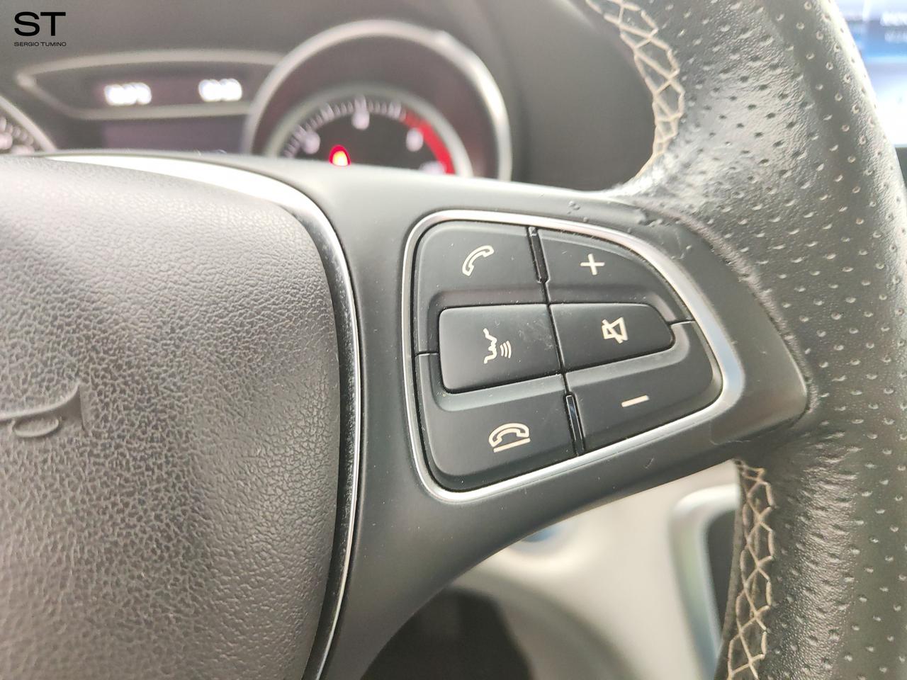 Mercedes-Benz Classe A (W176) - A 200 d Premium