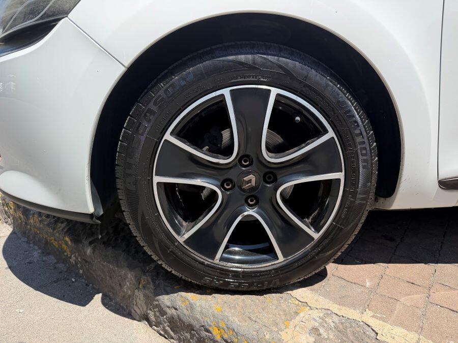 RENAULT CLIO 1.5 DCI 75 CV LIVE NAVI CERTIFICATA