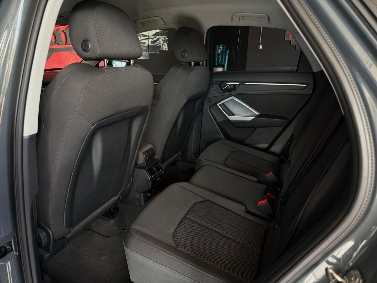 Audi Q3 Sportback 35 2.0 TDI S tronic Business Plus