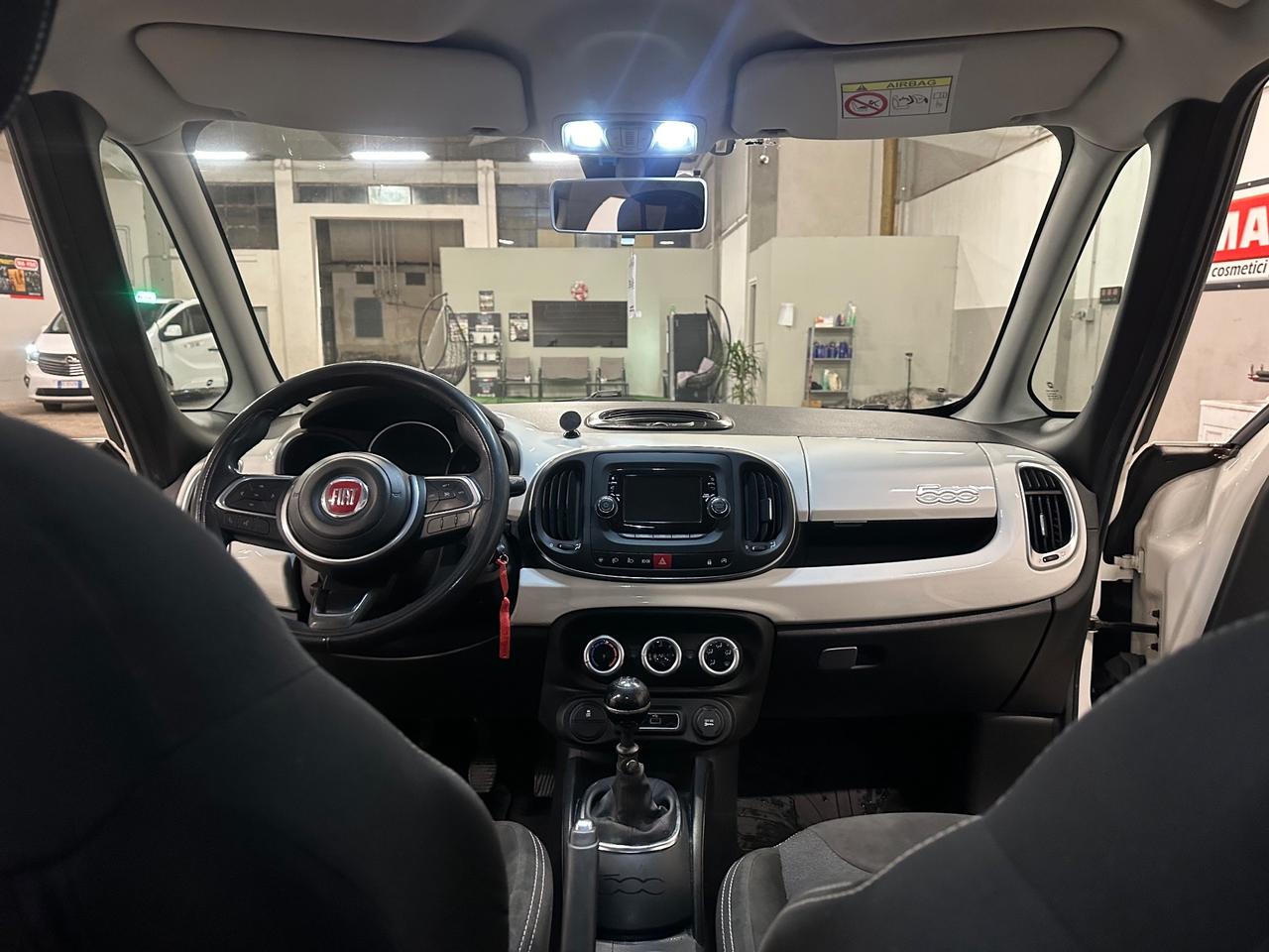 Fiat 500L 1.6 Multijet 120 CV Mirror