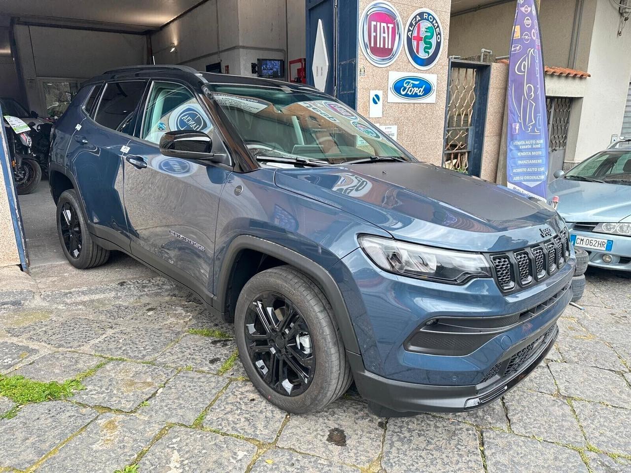 Jeep Compass 1.5 Turbo T4 130 CV MHEV 2WD North Star con tetto in vetro km 0