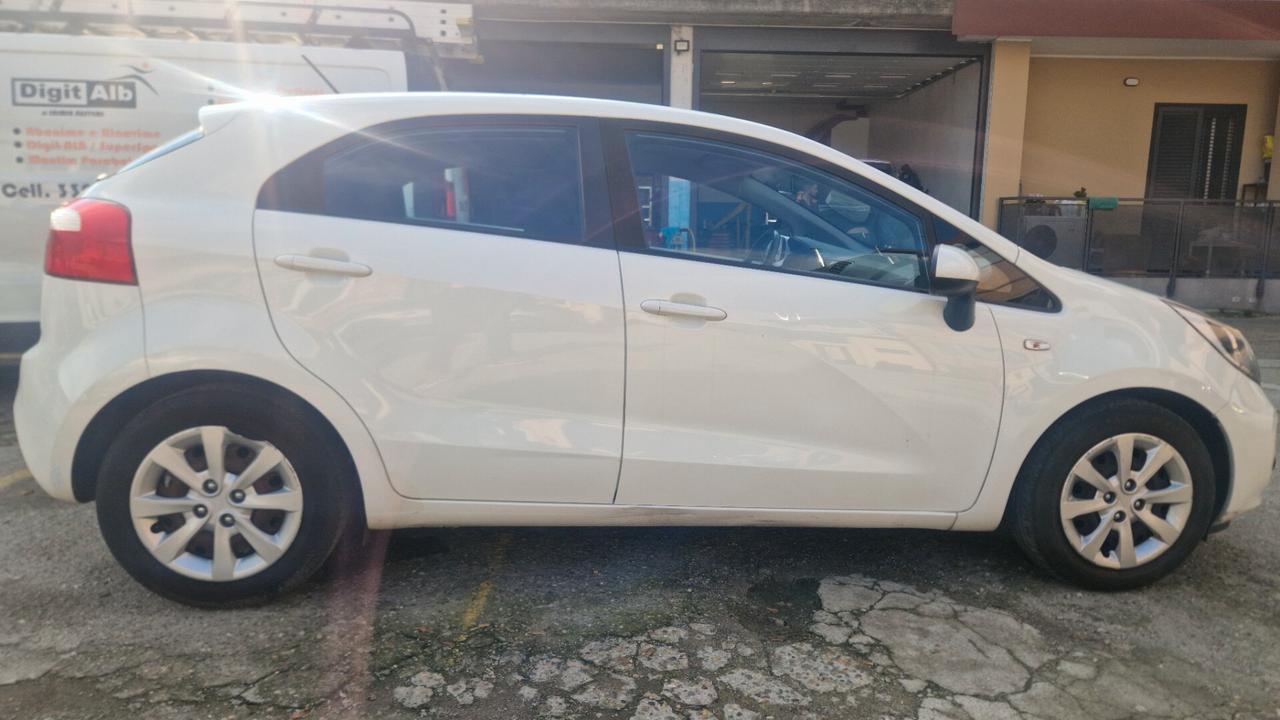 Kia Rio 1.2 Gpl-Benzina