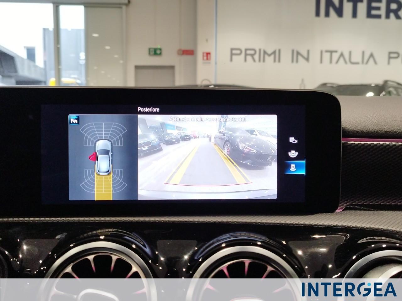 Mercedes-Benz A 180 d Premium auto