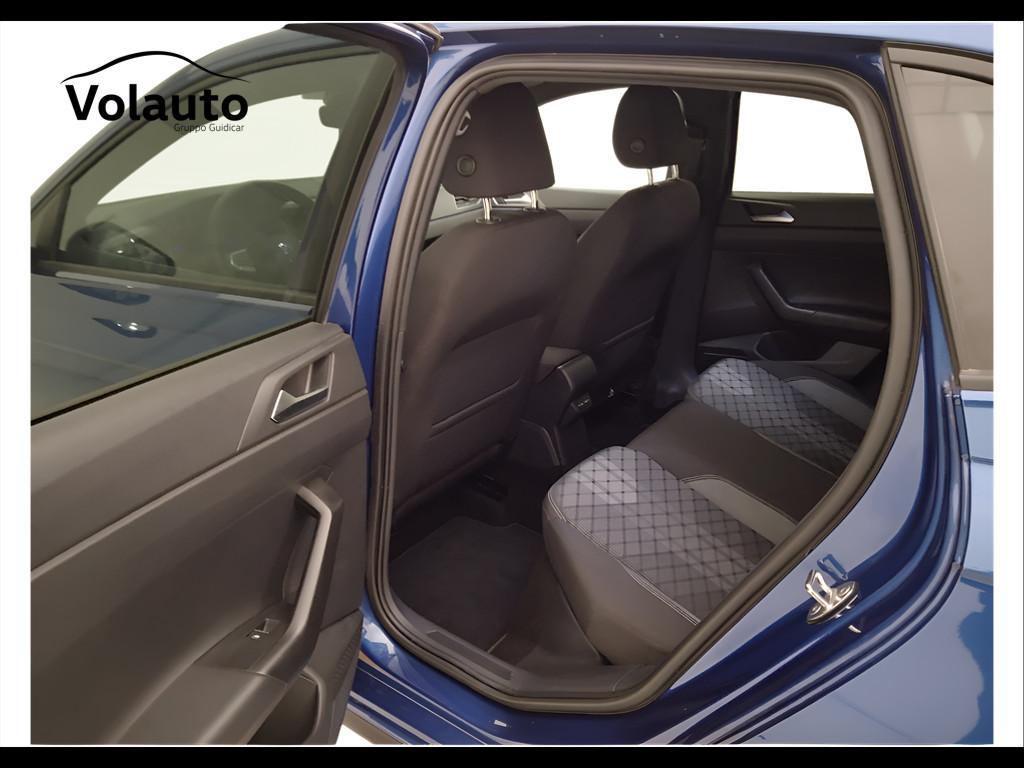 VOLKSWAGEN Polo VI 2022 - Polo 1.0 tsi R-Line 95cv