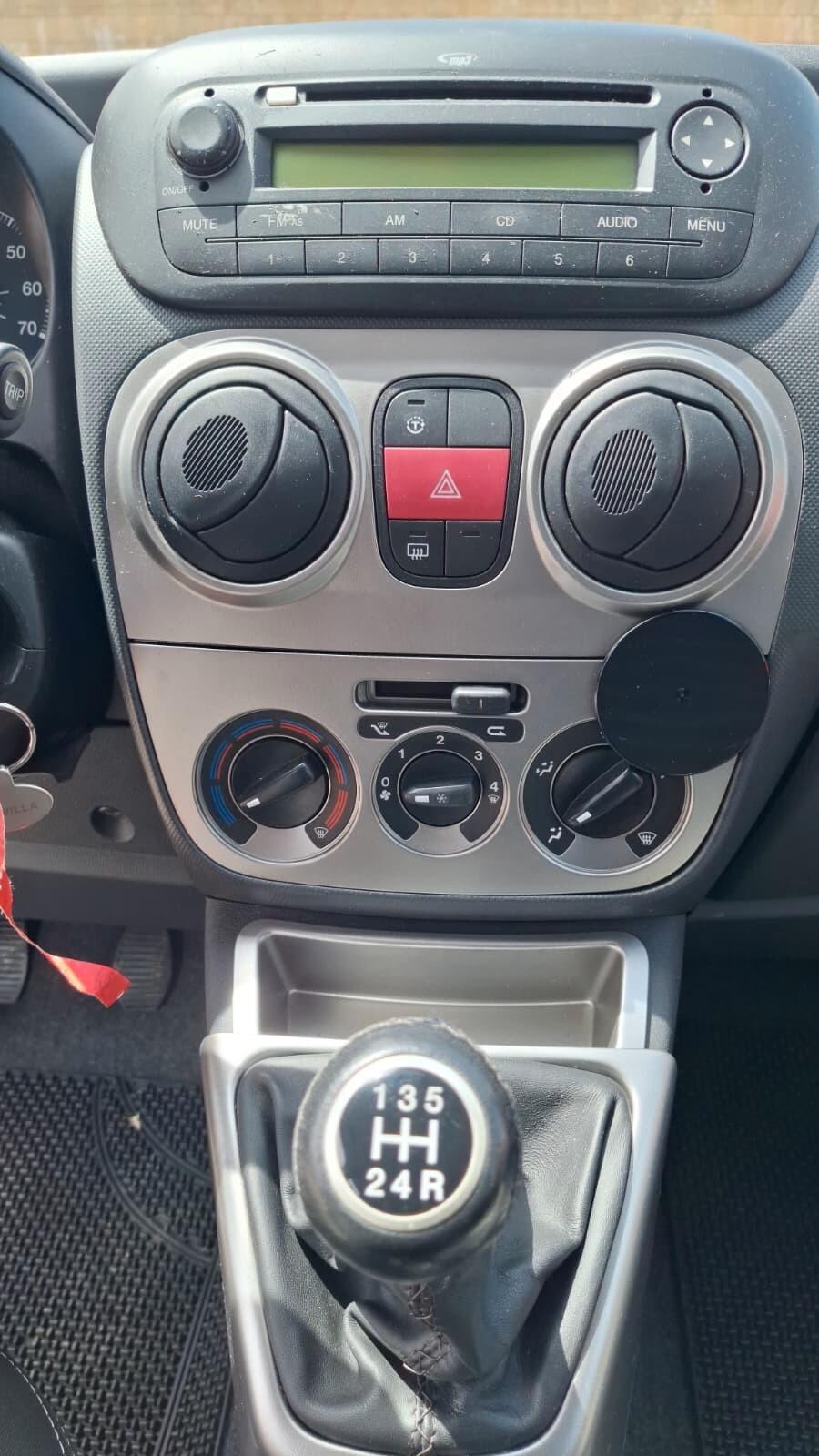 Fiat Qubo 1.3 MJT 75 CV Trekking