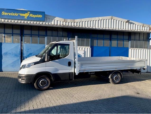 IVECO Daily V 35.14 2022 - Daily 35 S14 3750 cab. LD