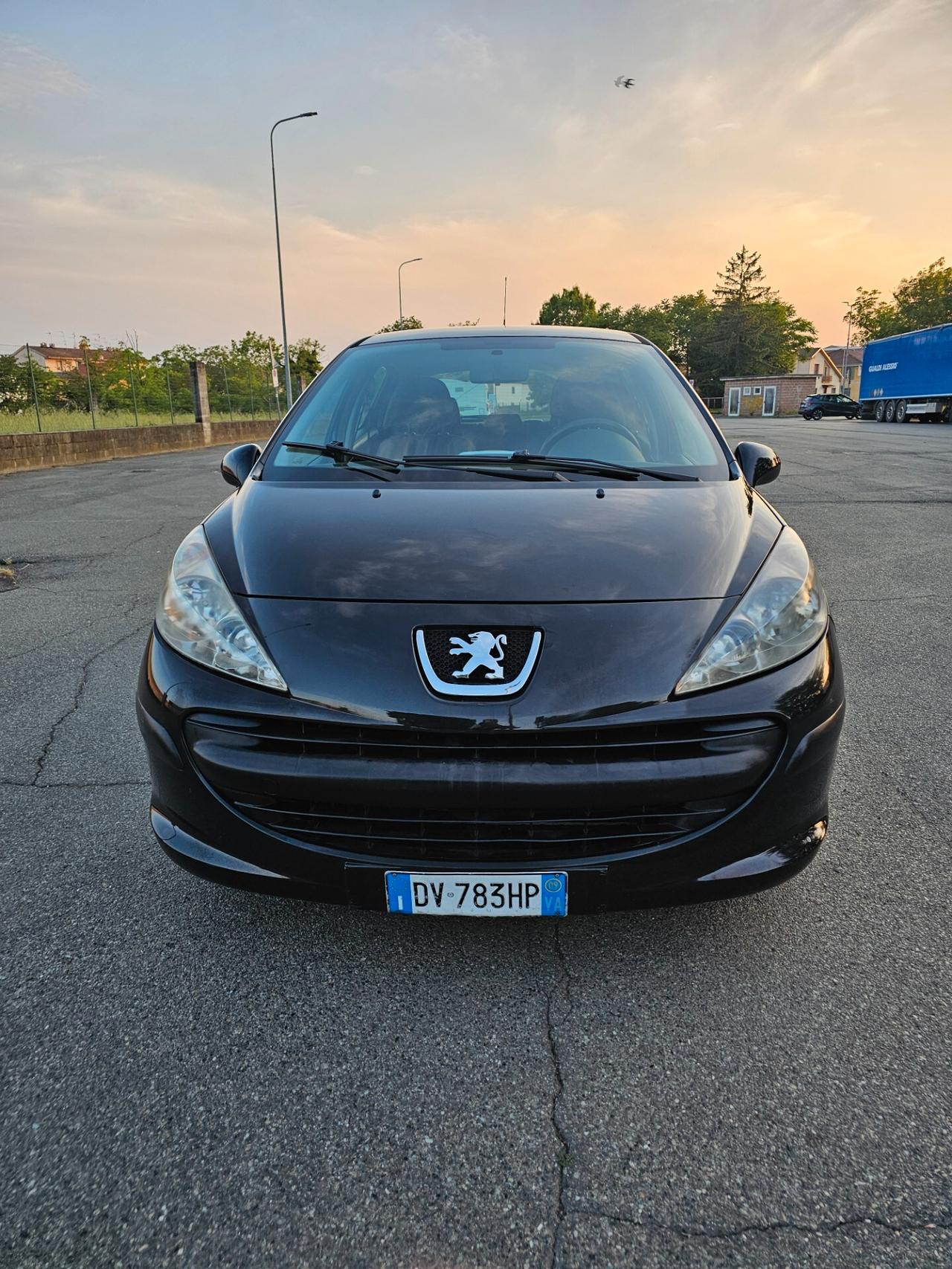 Peugeot 207 1.4 8V 75CV 5p. Energie Sport ECO GPL