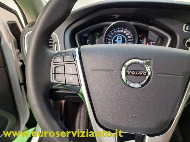 VOLVO V40 Cross Country D2 Geartronic Business