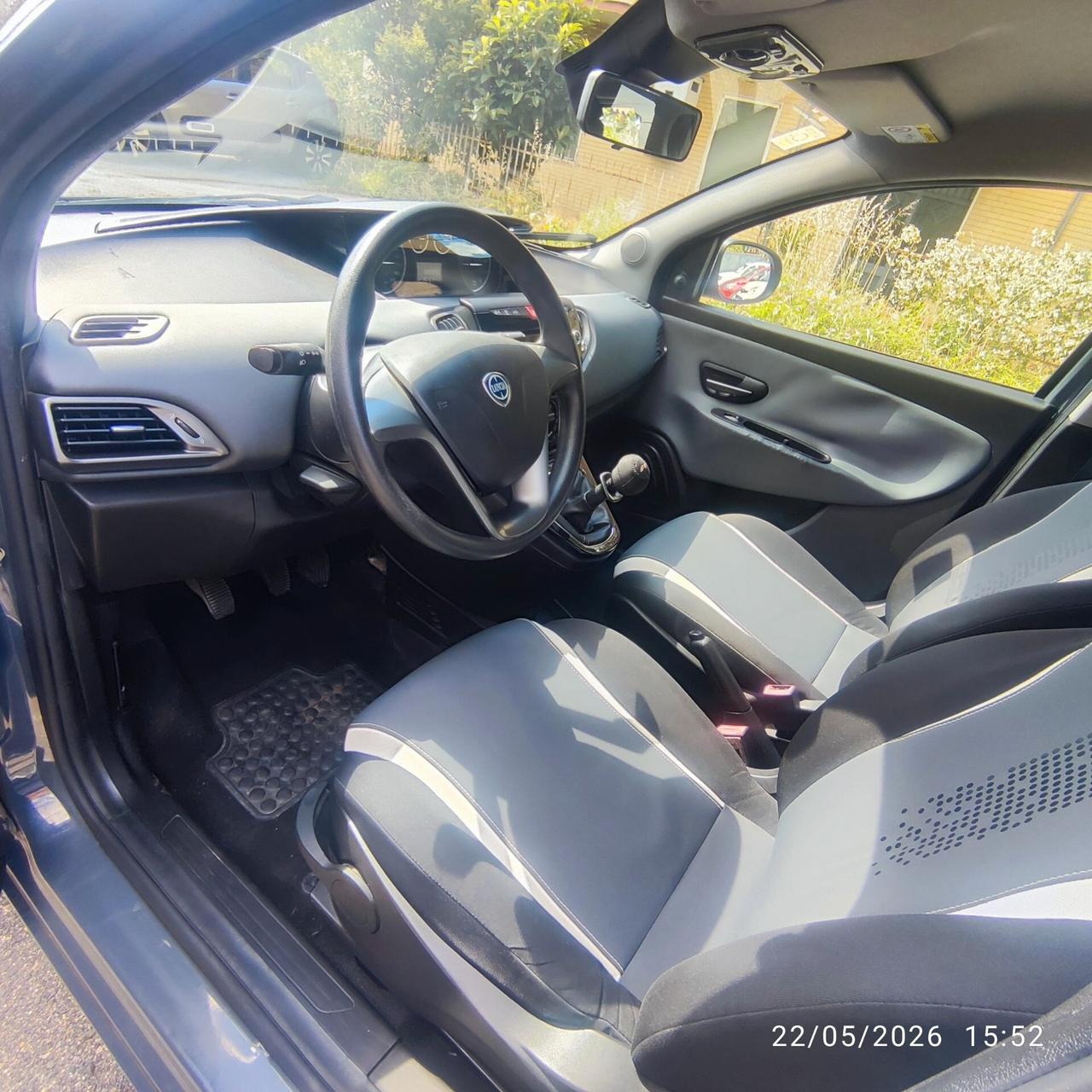 Lancia Ypsilon 1.2 69 CV 5 porte Elefantino euro 6