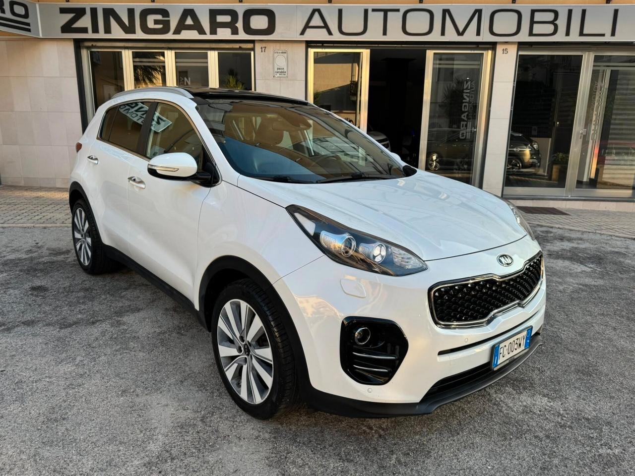 KIA SPORTAGE 1.7 CRDI 115 CV TETTO+CERCHI+RETROCAMERA