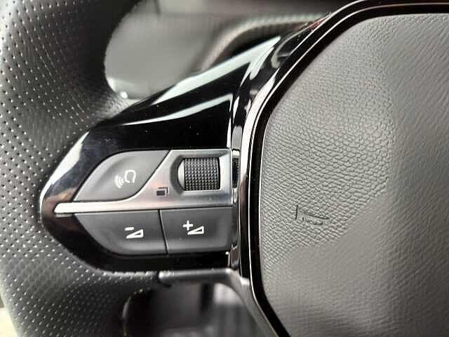 Peugeot 208 PureTech 100 Stop&Start GT