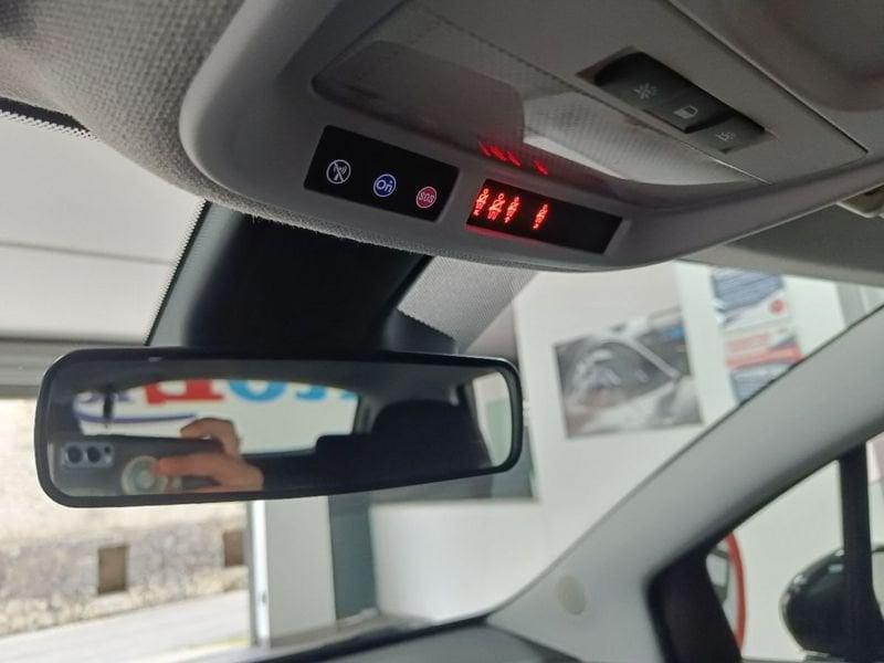 Opel Crossland Crossland X 1.2 12V LEGGI