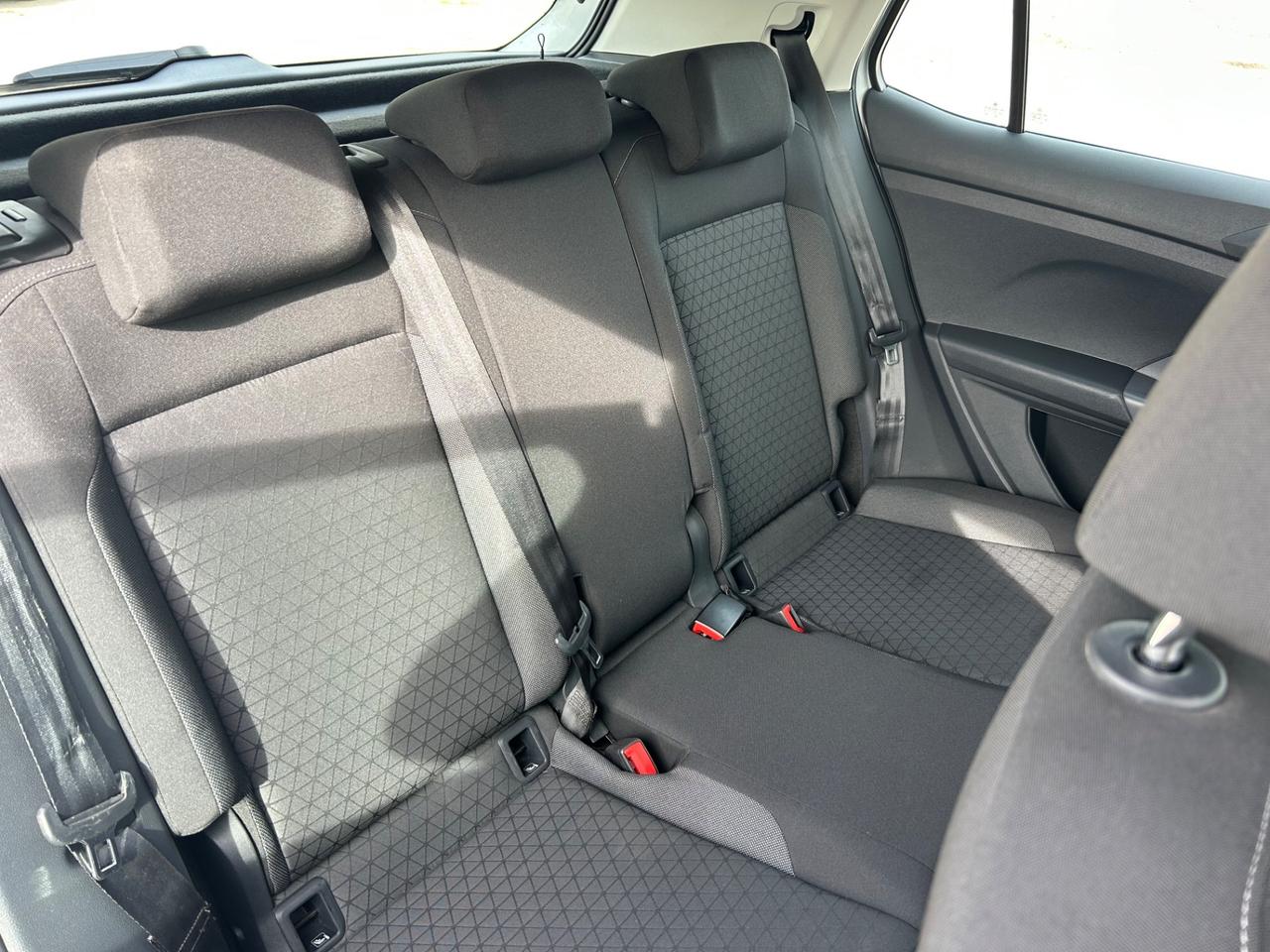 Volkswagen T-Cross 1.0 TSI R line