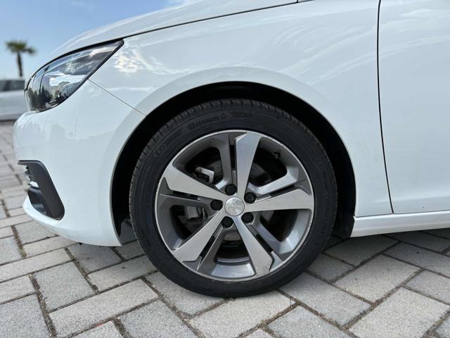 PEUGEOT 308 BlueHDi 130 S&S Allure 5P