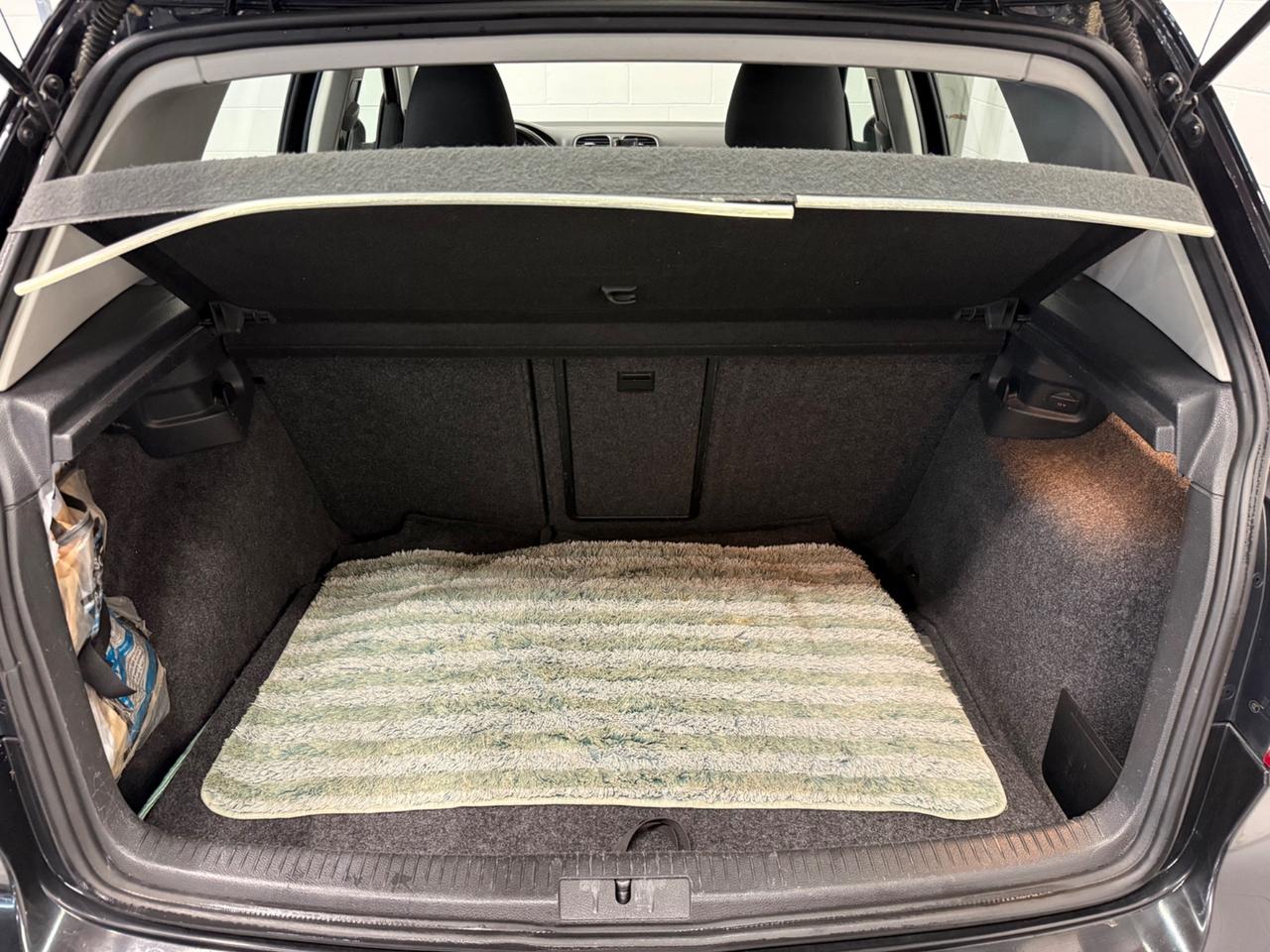 Volkswagen Golf 1.6 TDI DPF 5p. Highline