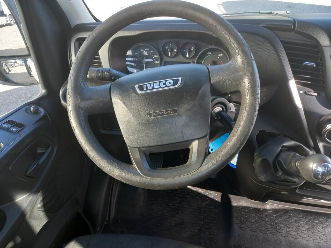 IVECO 35C15 - CASSONE FISSO (C36)