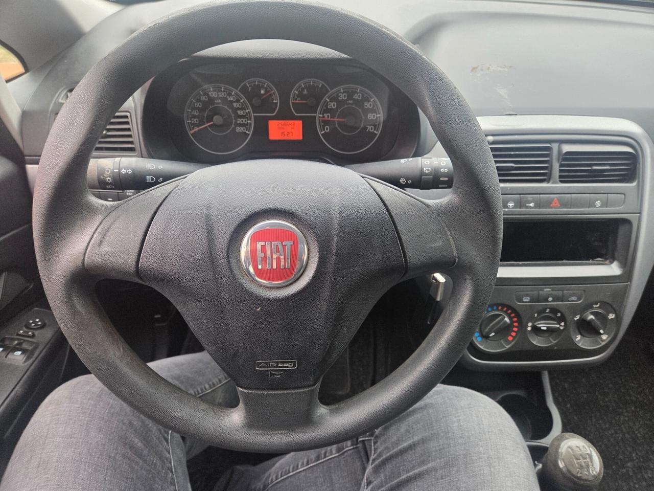 Fiat Grande Punto 1.3 MJT 75 CV 5 porte S&S Actual