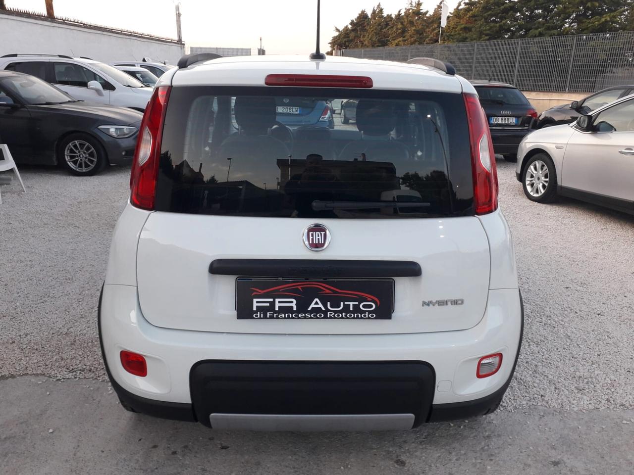 Noleggio Fiat Panda 1.0 Hybrid