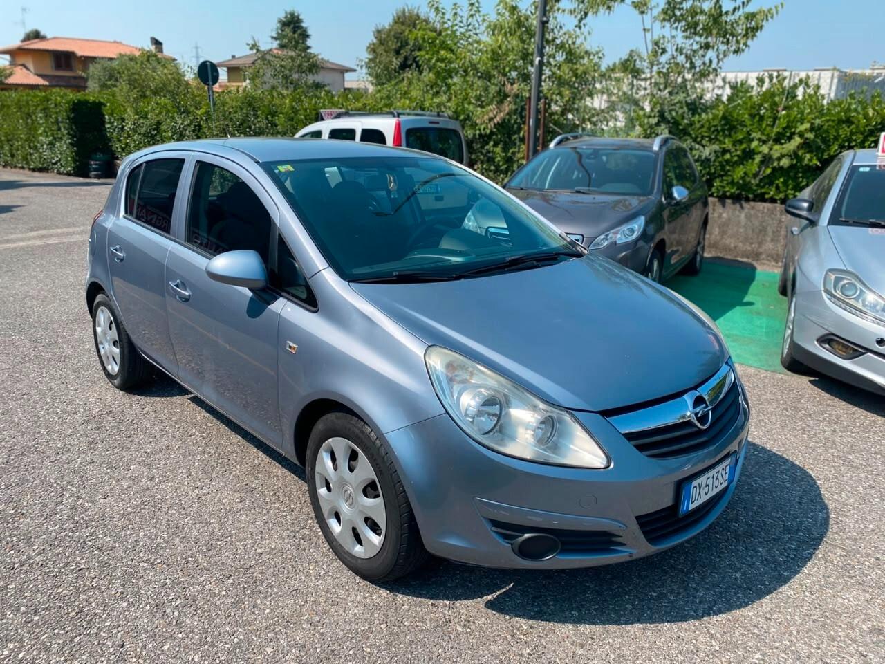 Opel Corsa 1.2 5 porte Easytronic Cosmo