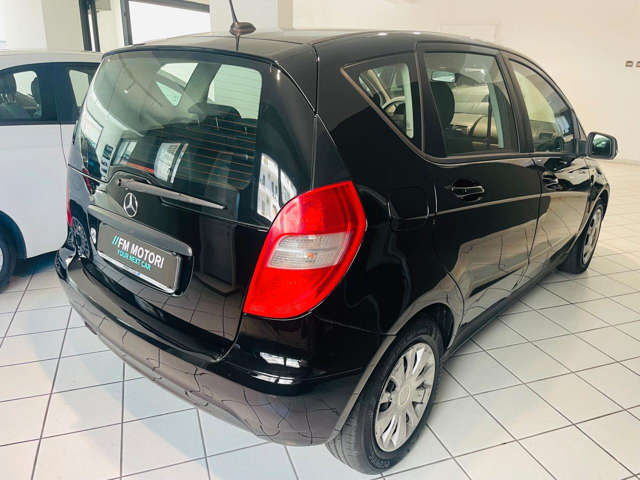 Mercedes-benz A 160 CDI BlueEFFICIENCY Coupé