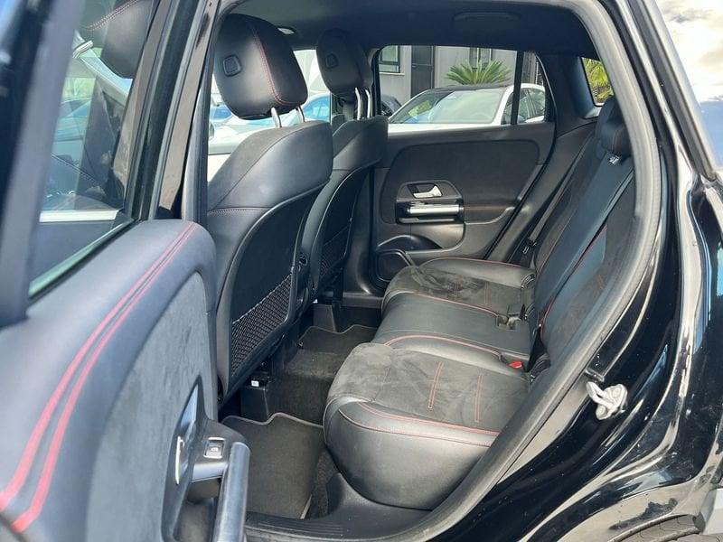 Mercedes-Benz GLA GLA 200 d Automatic Premium