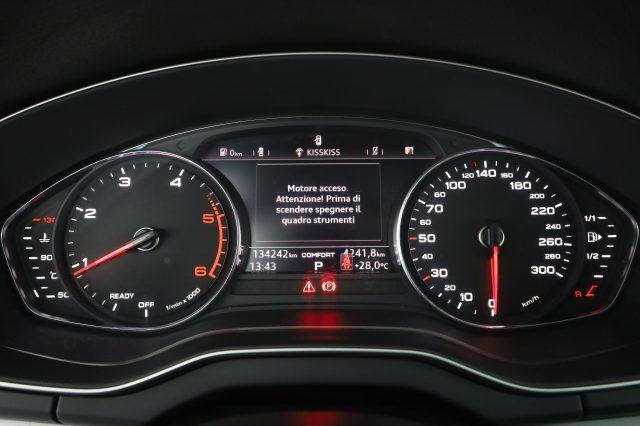 AUDI Q5 Q5 40 TDI quattro S tronic Business