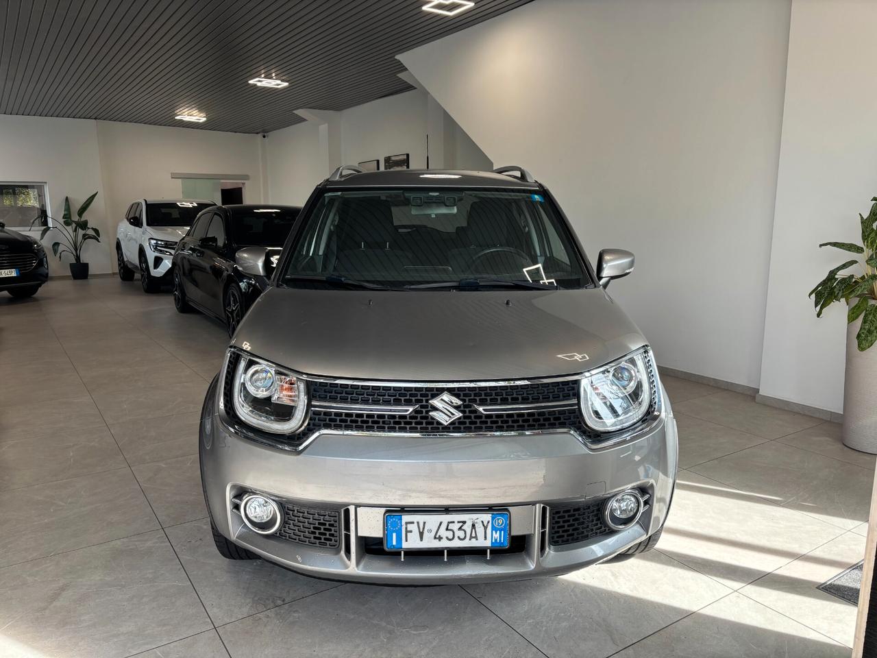 Suzuki Ignis 1.2 Hybrid Top