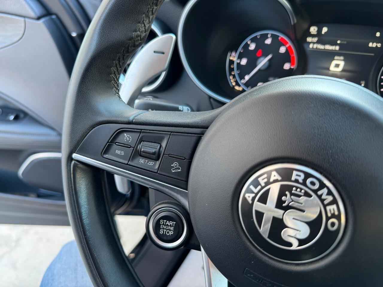 ALFA ROMEO STELVIO 2,2 T EXECUTIVE Q4 210CV AUTO