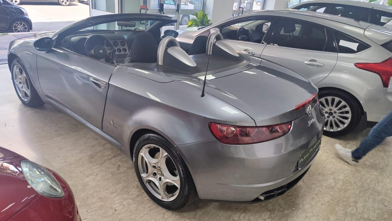 Alfa Romeo Spider 2.4 JTDm