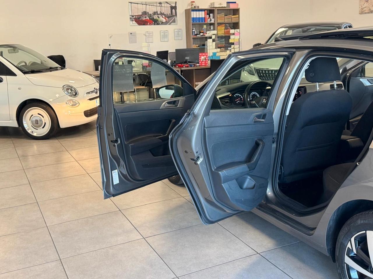 Volkswagen Polo 1.0 MPI COMFORTLINE TETTO ELETTRICO 2018