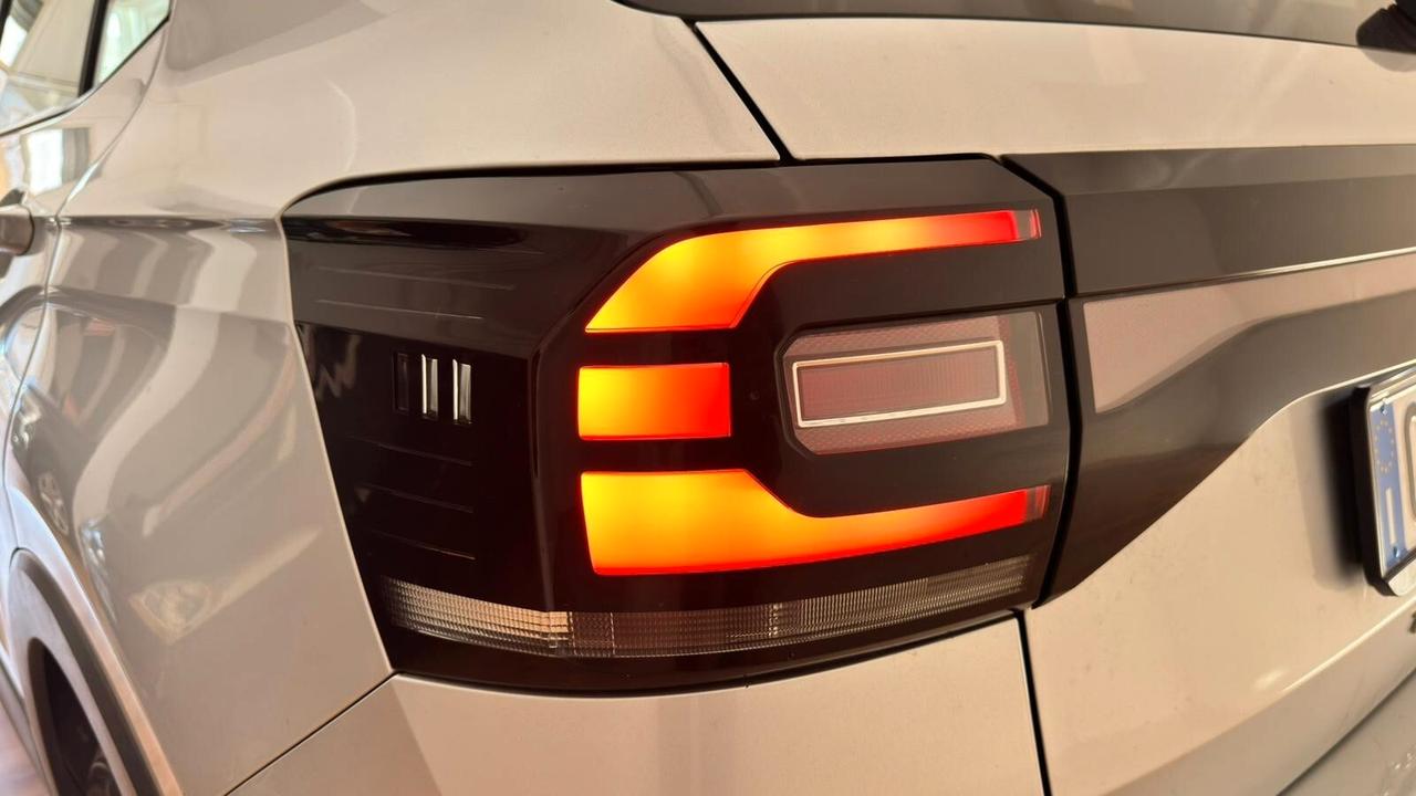 Volkswagen T-Cross 1.0 TSI Sport