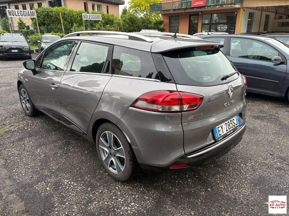 RENAULT - Clio Sporter Sporter 1.5 dci Costume National 75cv