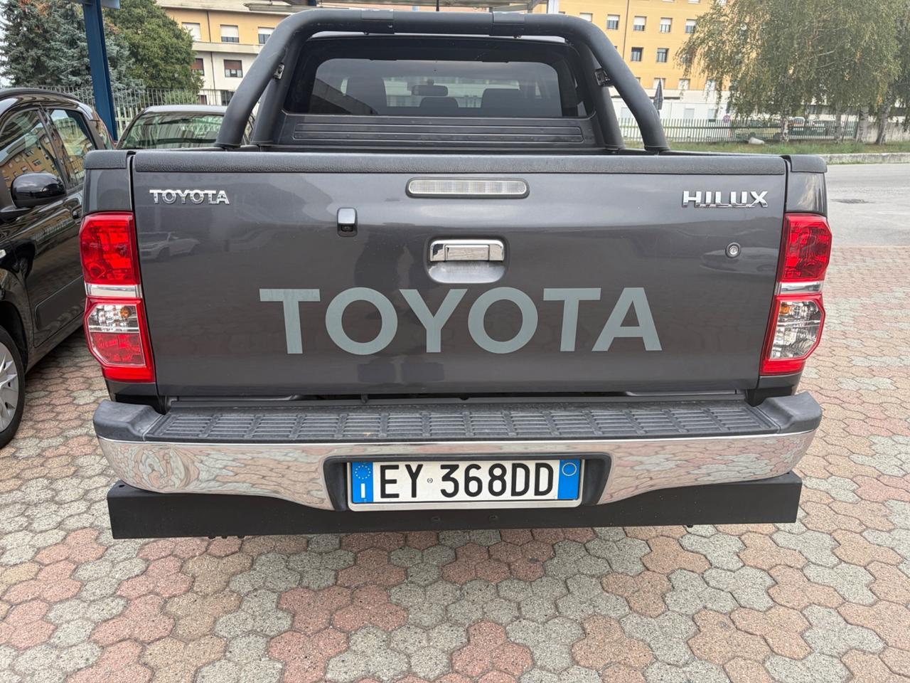 Toyota Hilux 2.5 D-4D 4WD 4p. DC Activex