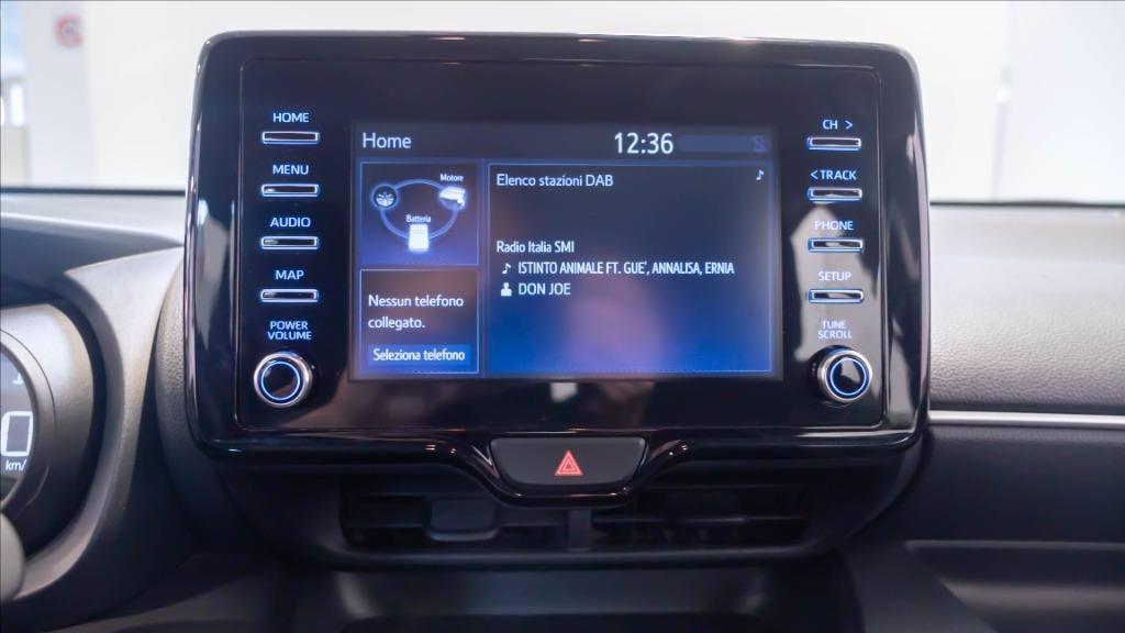 TOYOTA Yaris 1.5h Trend del 2021