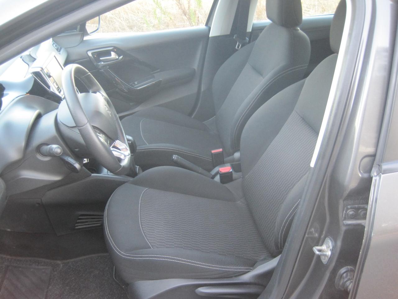 Peugeot 208 PureTech 82 5 porte Active