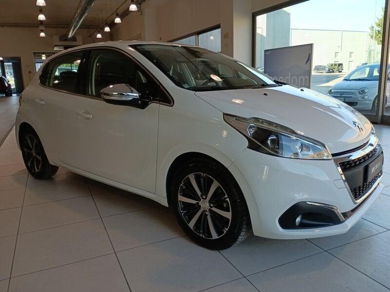 Peugeot 208 Allure BlueHDi 75cv
