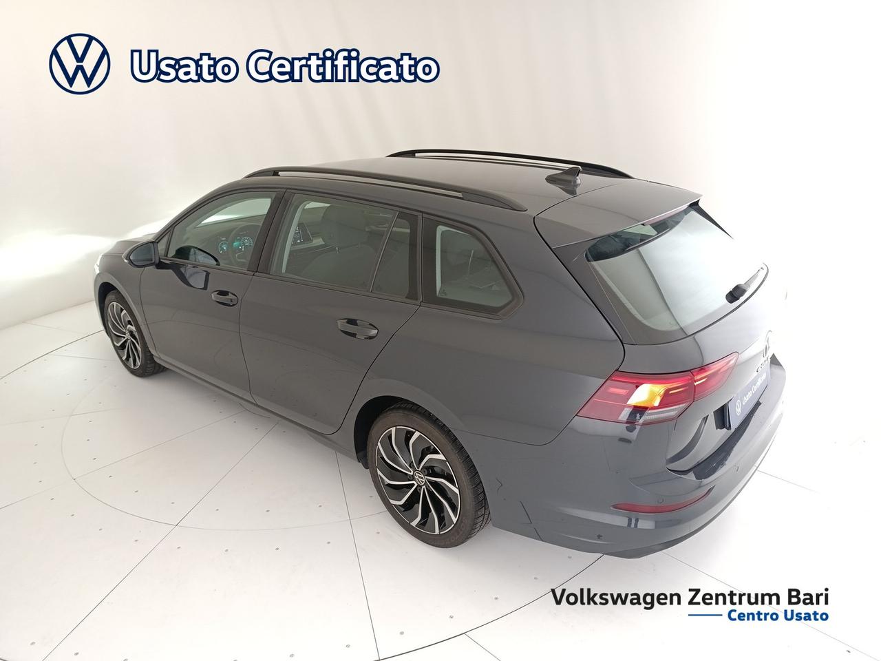 Volkswagen Golf variant 2.0 tdi life 150cv dsg