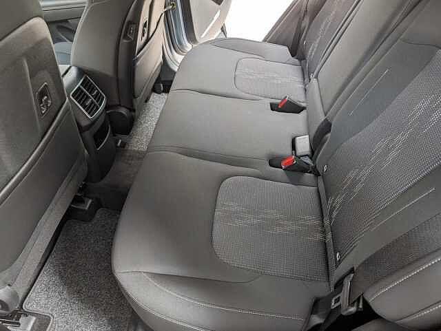 Kia Sportage 1.6 STYLE FULL-HYBRID automatica * KM 0*