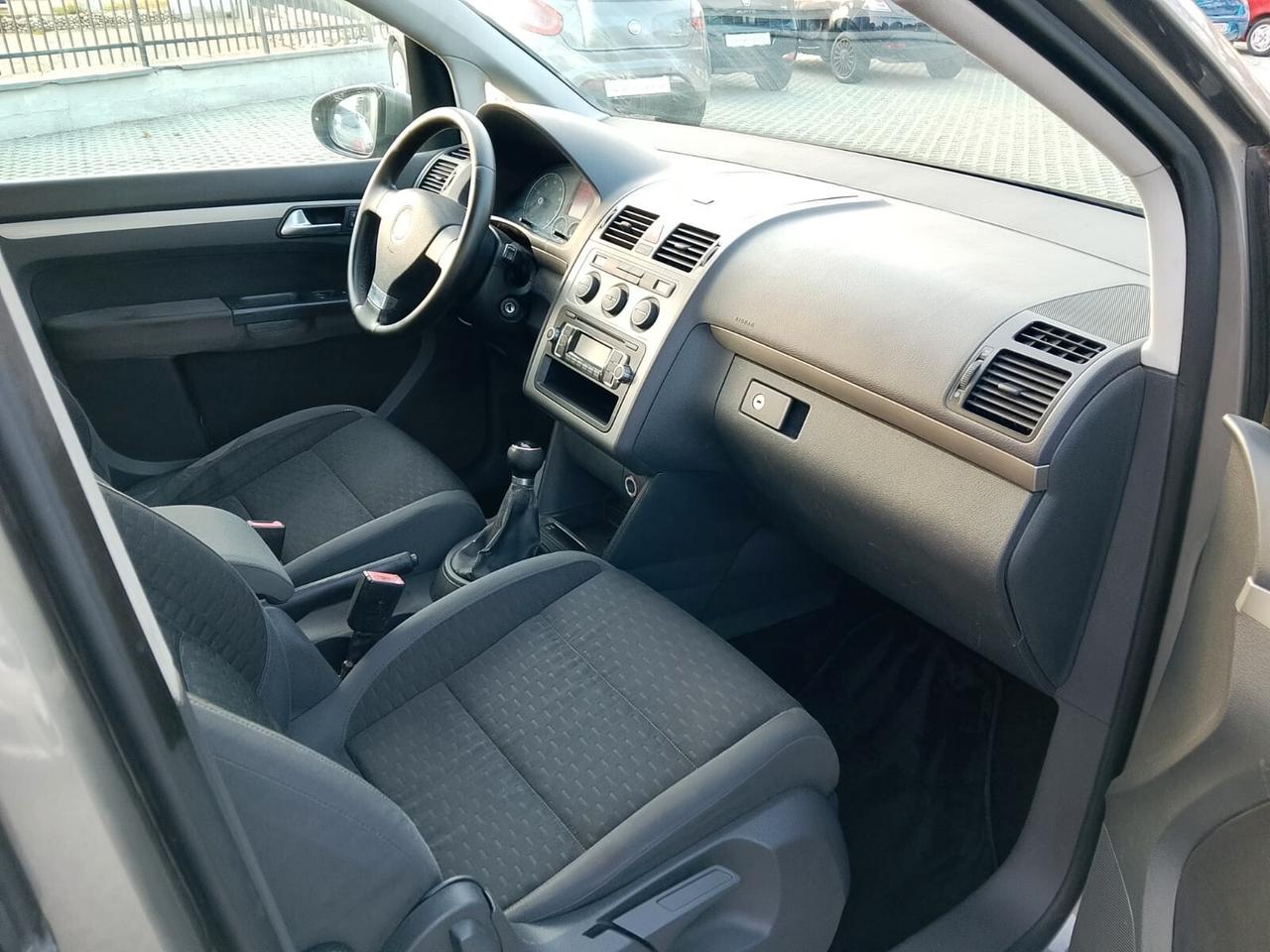 Volkswagen Touran 1.4 16V TSI Ecofuel-METANO-NEOPAT-2009