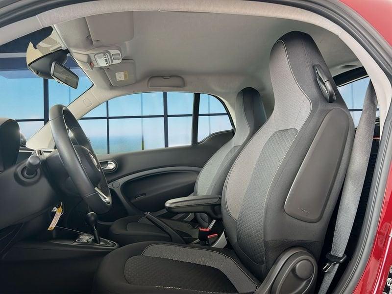 smart fortwo fortwo EQ Passion 22 KW